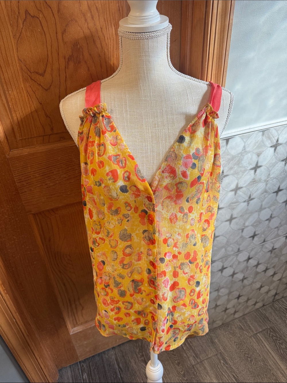 BB Dakota Yellow Printed V-Neck Tie-Strap Tank